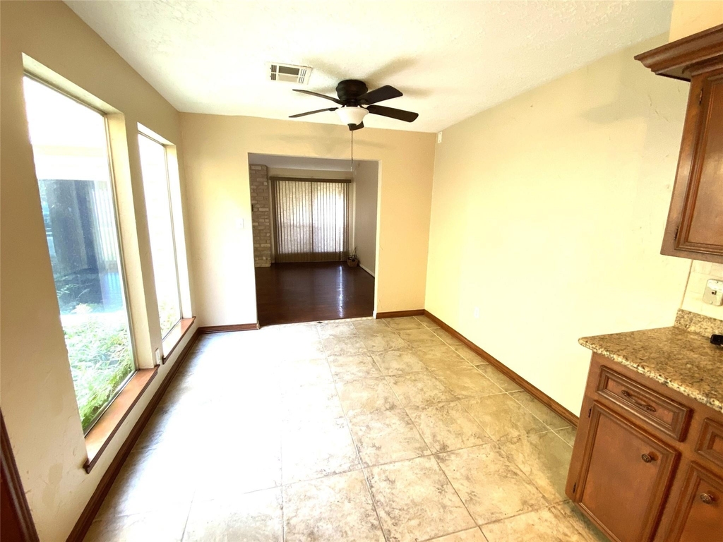 22522 Smokey Hill Drive - Photo 4