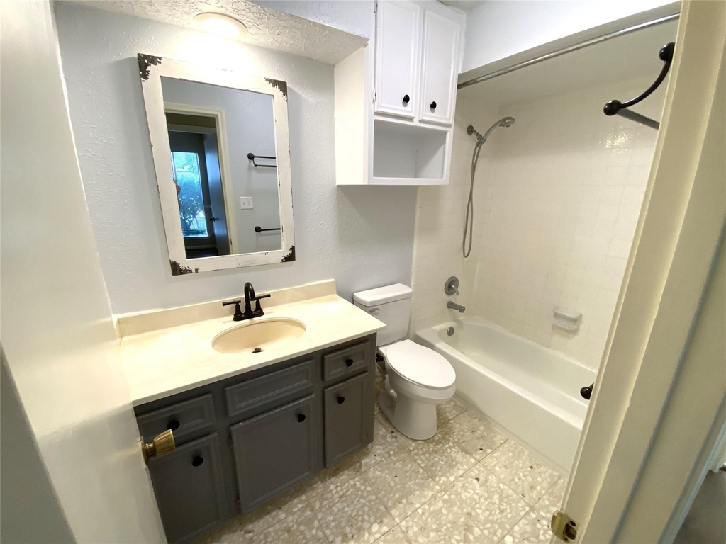 22522 Smokey Hill Drive - Photo 12