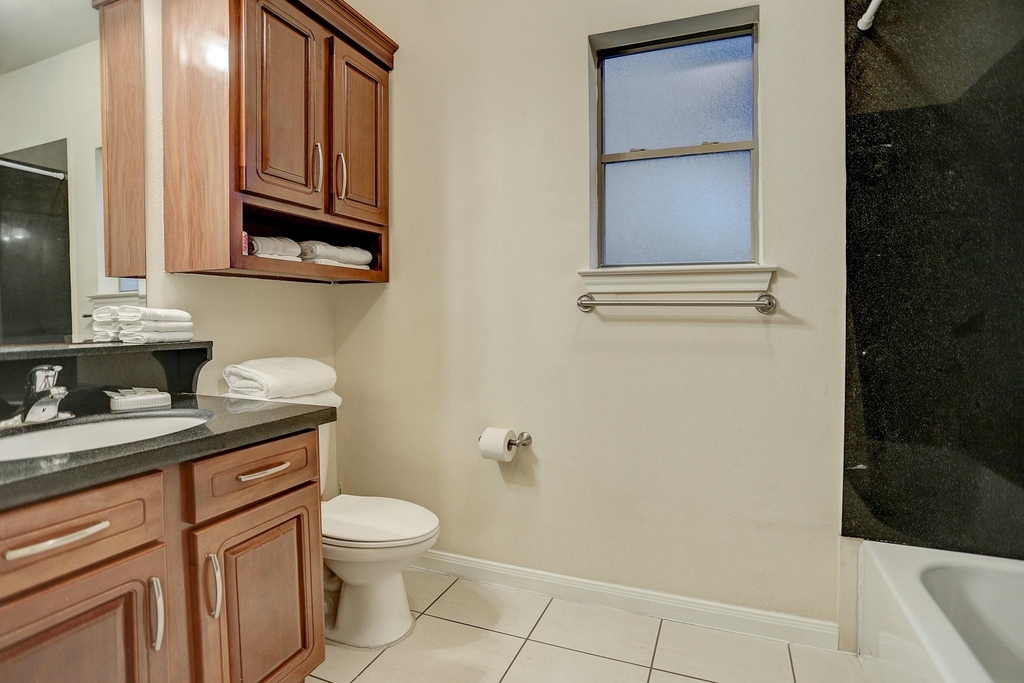 2078 Laverne Street - Photo 12