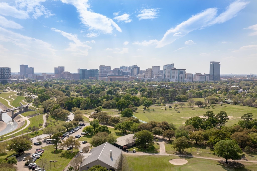 5925 Almeda Road - Photo 4