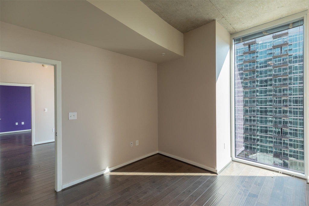 5925 Almeda Road - Photo 25