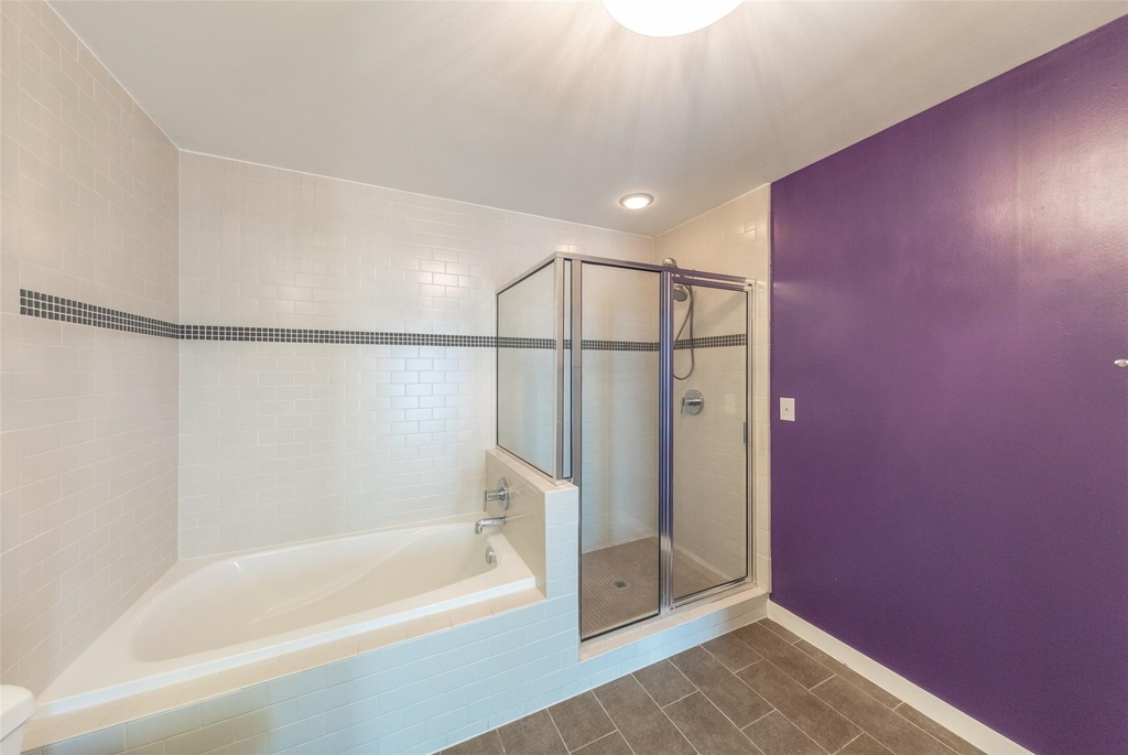 5925 Almeda Road - Photo 22