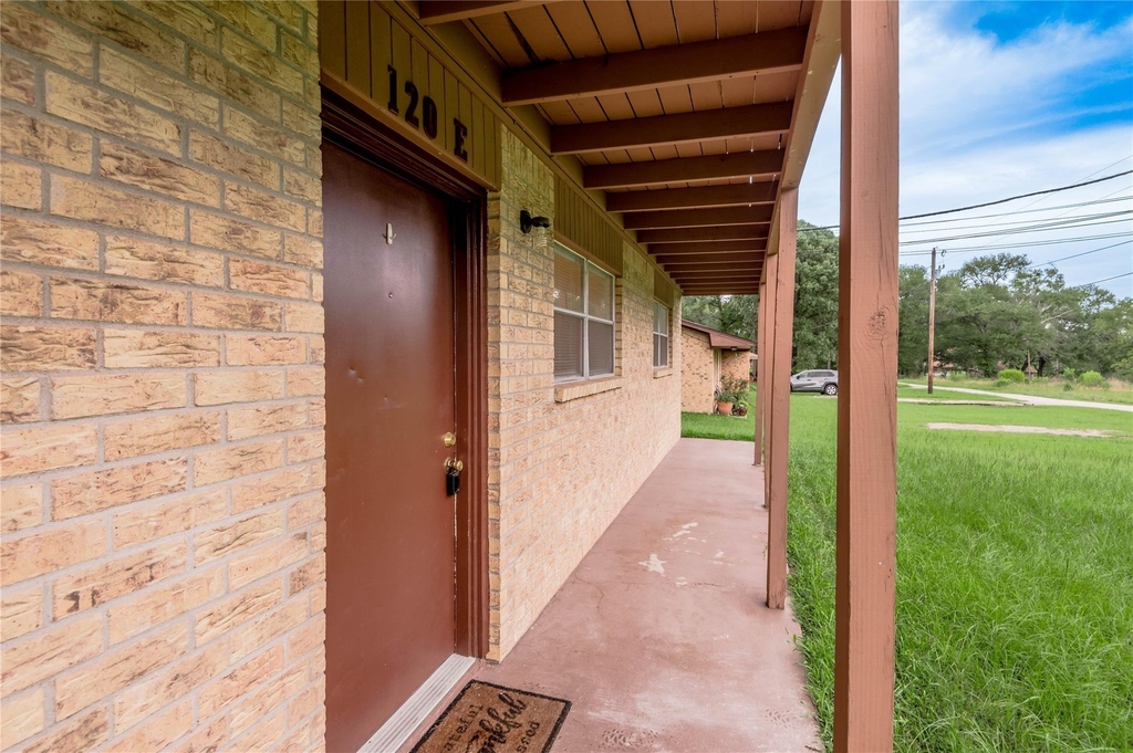 120 Mcadams Lane - Photo 1
