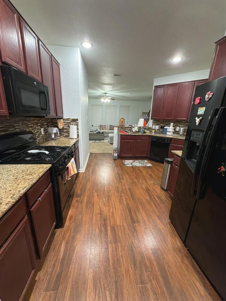 2623 Hunters Side Trail - Photo 10