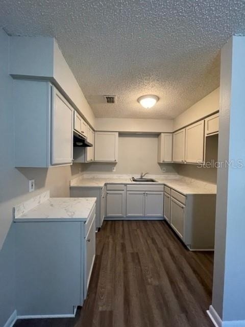 2415 Idlewild Street - Photo 1