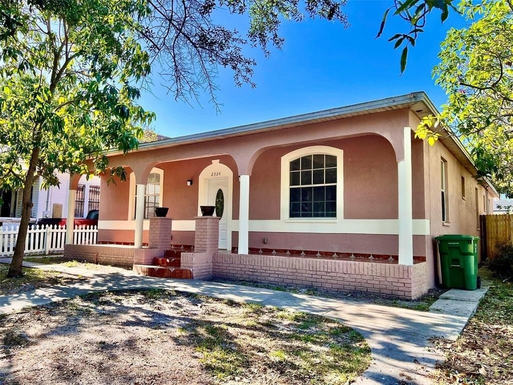 2324 W Palmetto Street - Photo 1