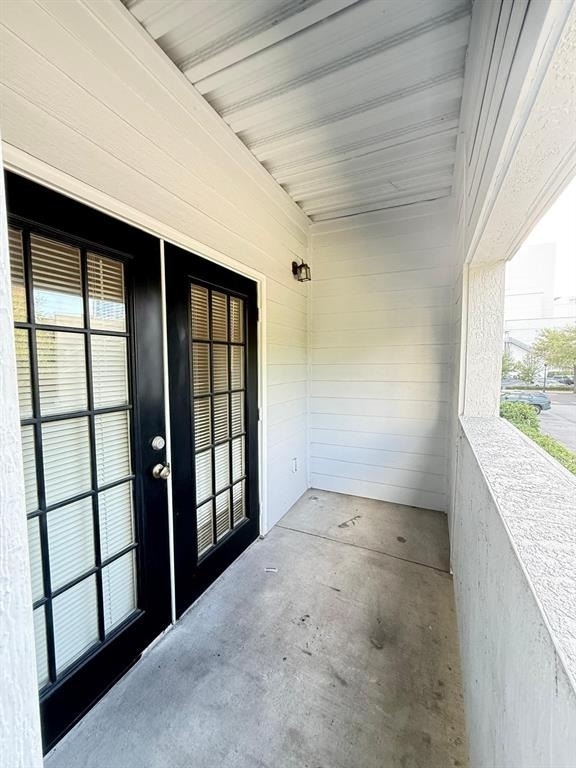 202 E South Street - Photo 2