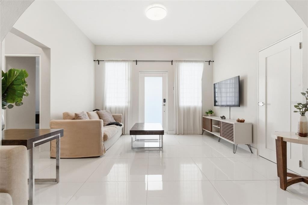 56 Calle F Krug Condado - Photo 2