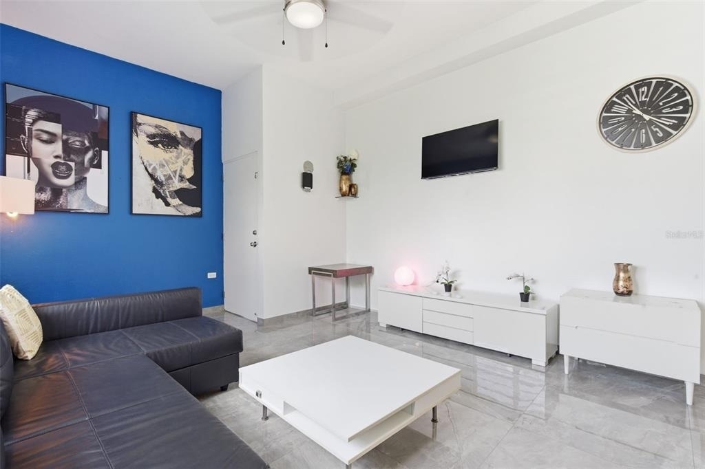 56 Calle F Krug Condado - Photo 1