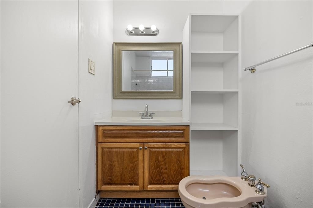 1304 Wilson Avenue - Photo 15