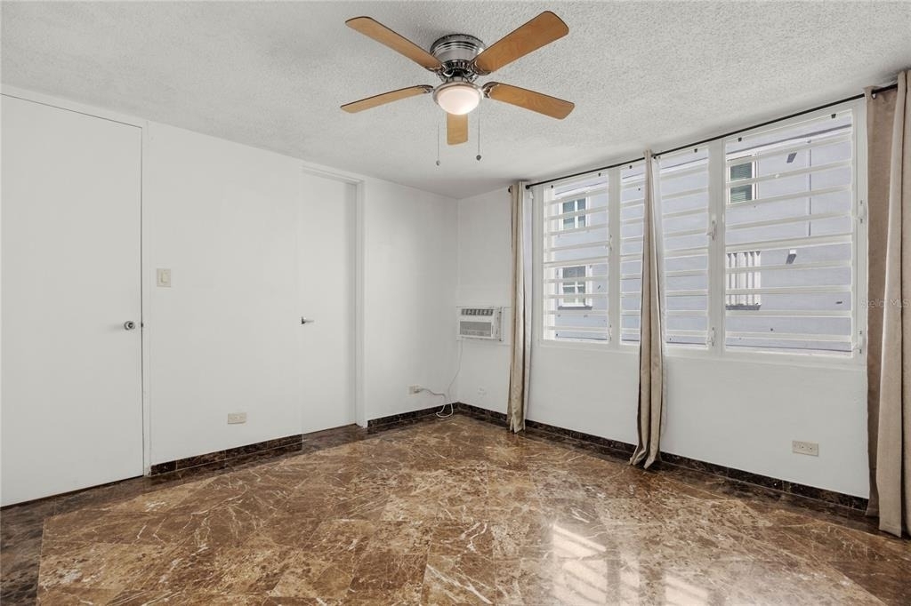 1304 Wilson Avenue - Photo 11