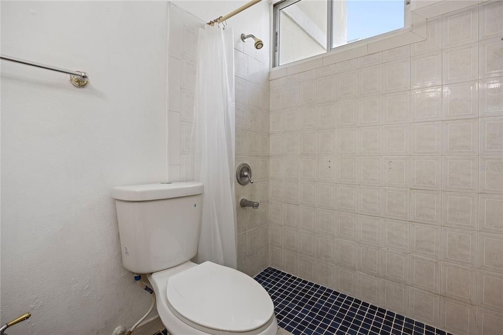 1304 Wilson Avenue - Photo 14