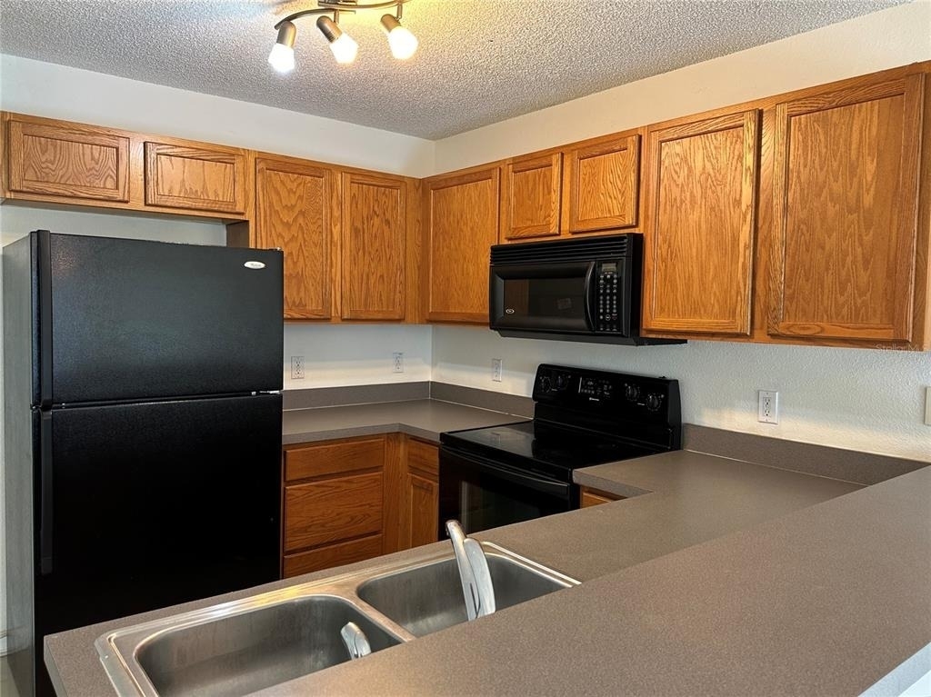 12640 Somerset Oaks Street - Photo 3