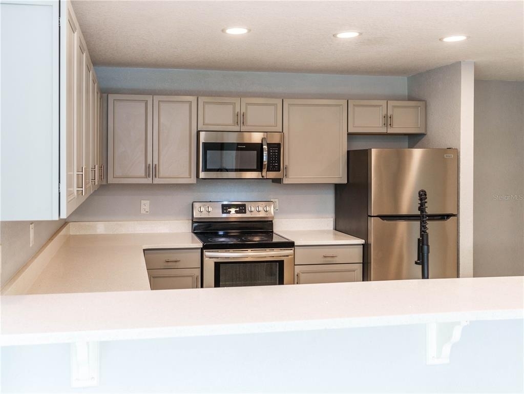133 W Park Avenue - Photo 4