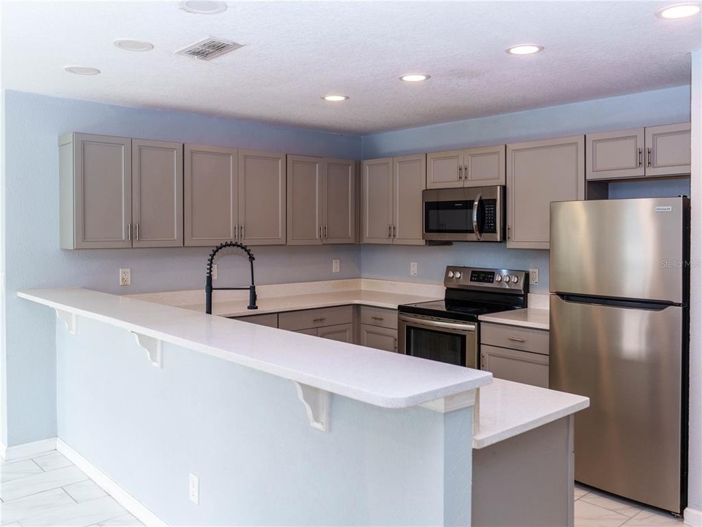 133 W Park Avenue - Photo 3