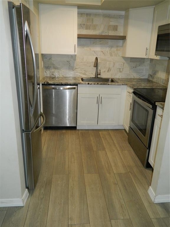 924 Lake Destiny Road - Photo 5