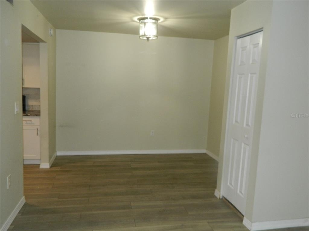 924 Lake Destiny Road - Photo 4