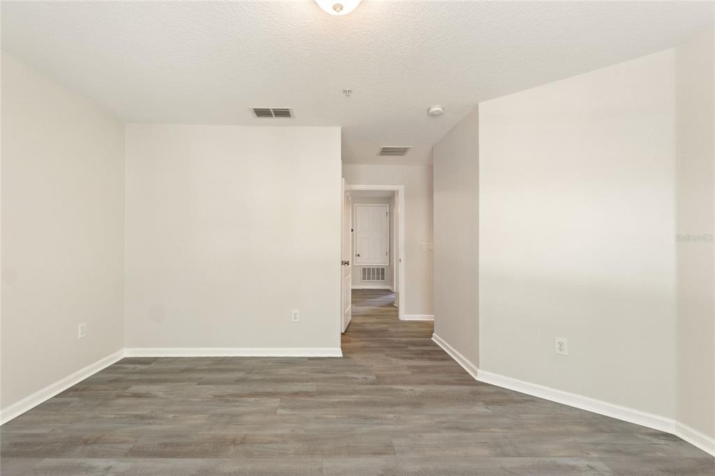1220 Priory Circle - Photo 33