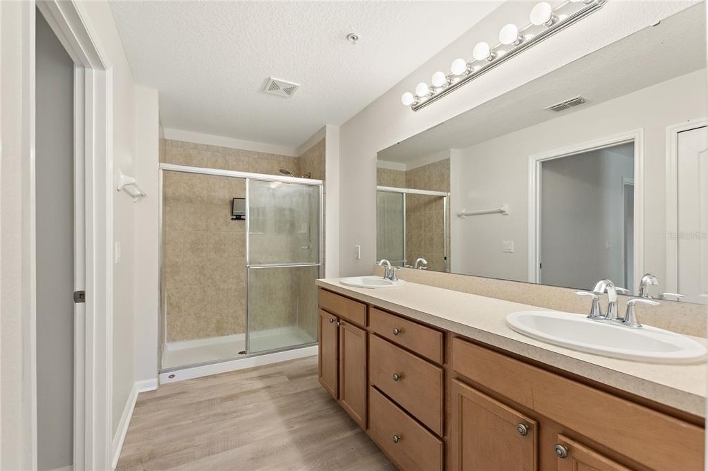 1220 Priory Circle - Photo 36