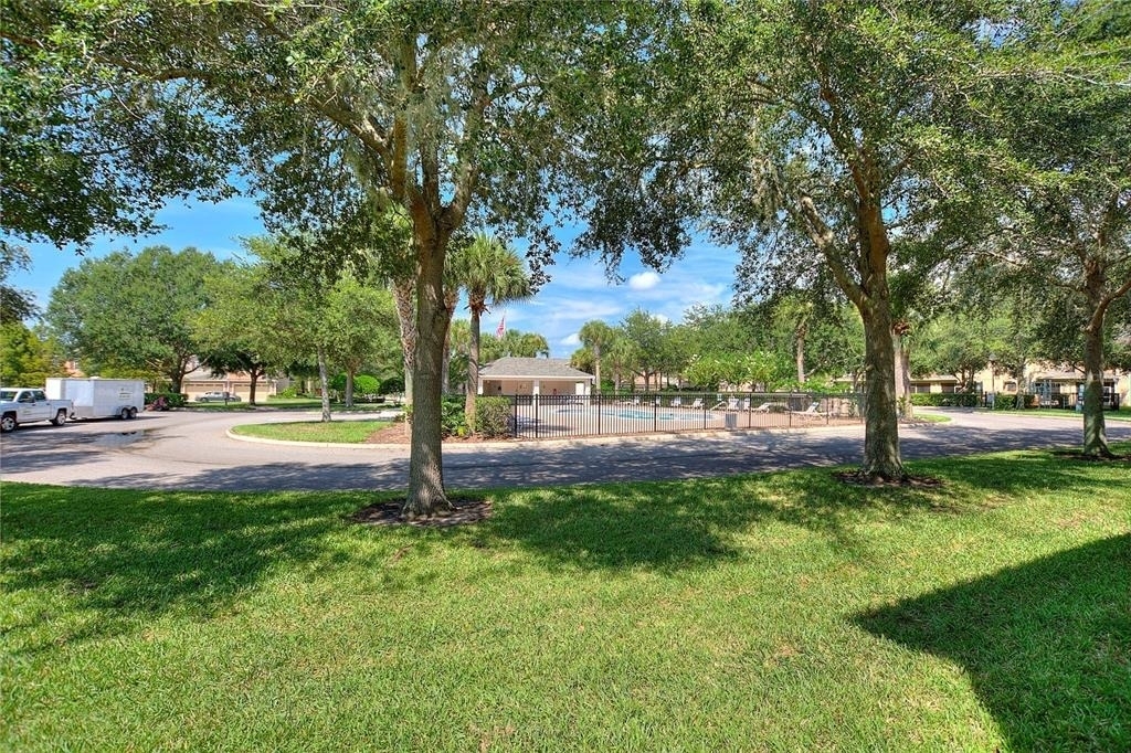 1220 Priory Circle - Photo 3