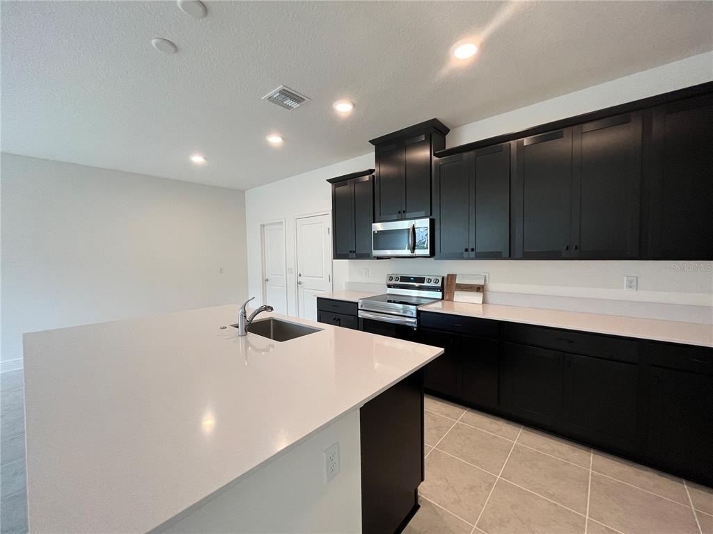3875 Knotty Pine Street - Photo 7