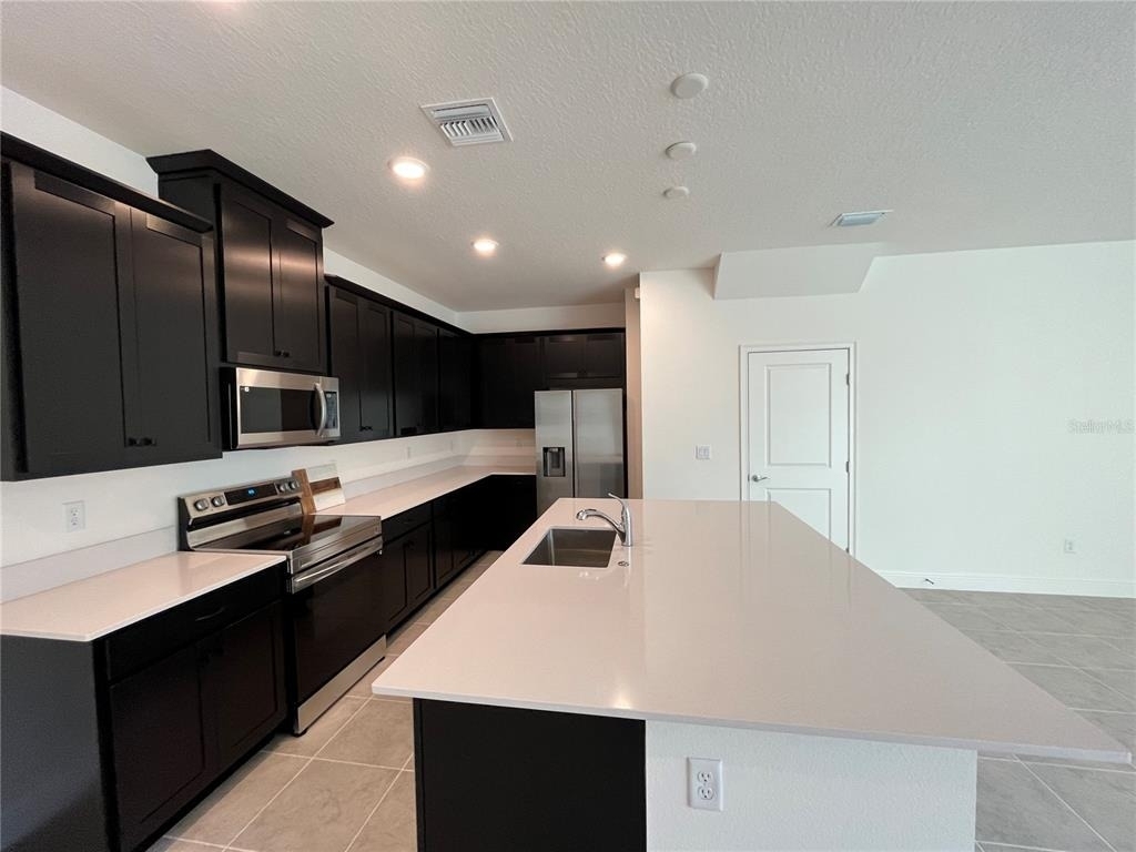 3875 Knotty Pine Street - Photo 6