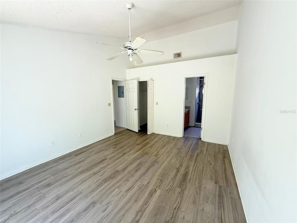 2000 Royal Bay Boulevard - Photo 8