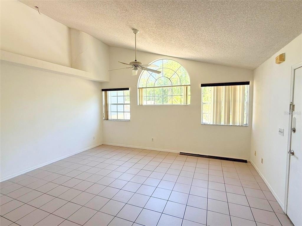 2000 Royal Bay Boulevard - Photo 2