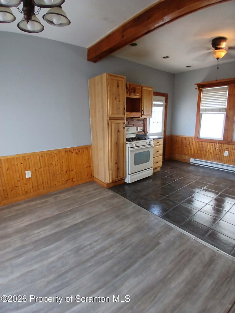 47 E Parker Street - Photo 1