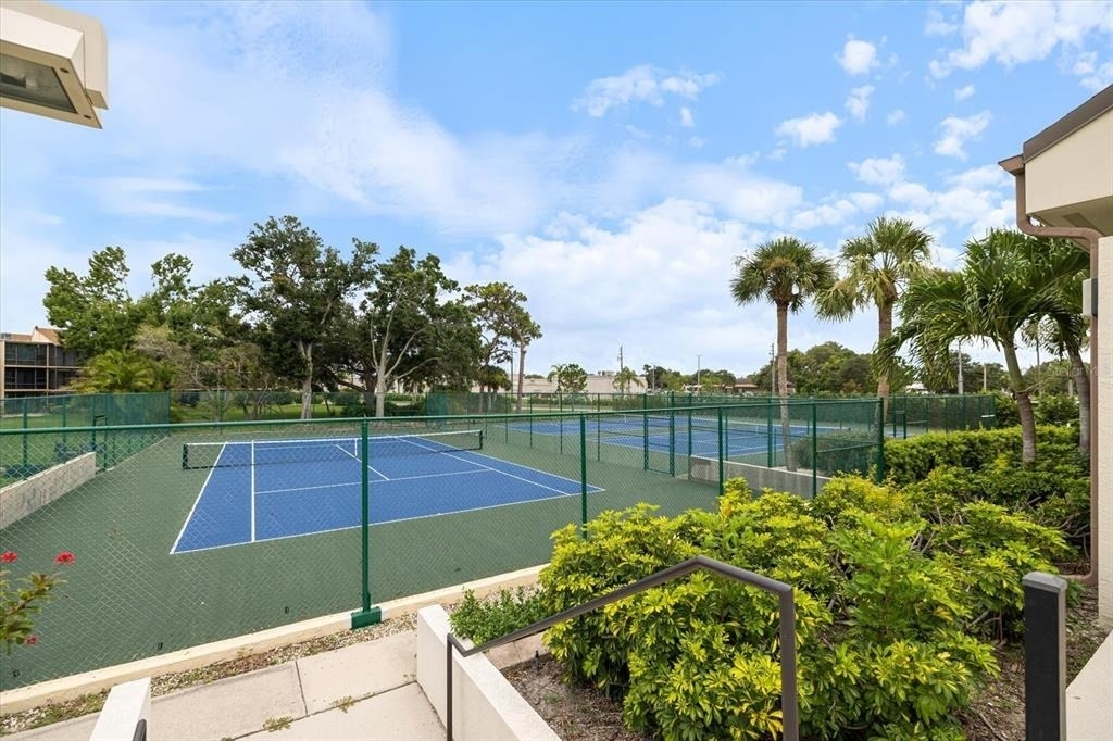 618 Bird Bay Drive S - Photo 27