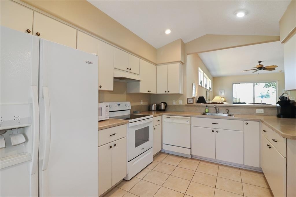 20846 Queen Alexandra Drive - Photo 8