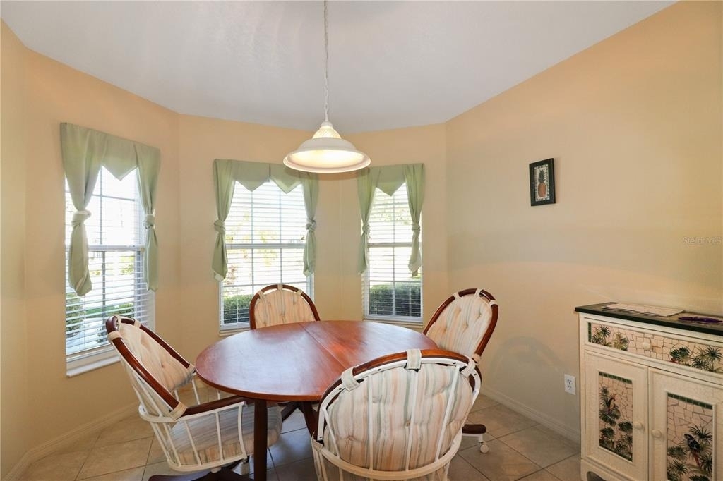 20846 Queen Alexandra Drive - Photo 9