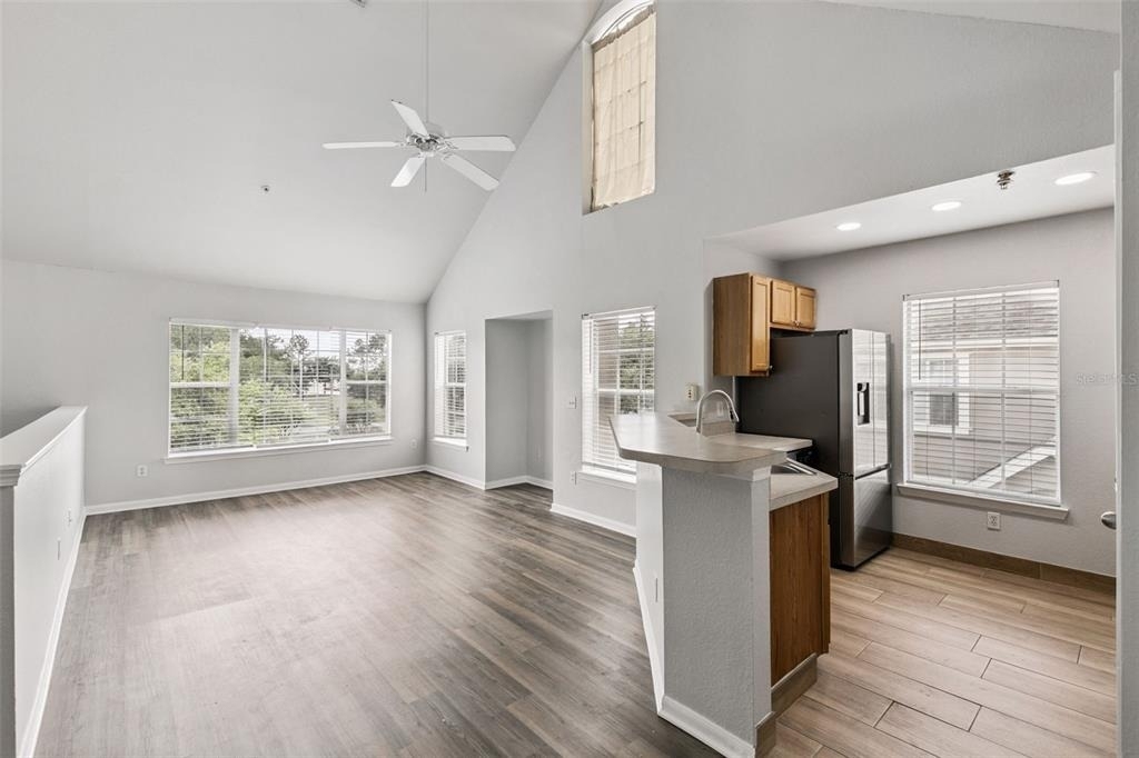 9141 Lee Vista Boulevard - Photo 5