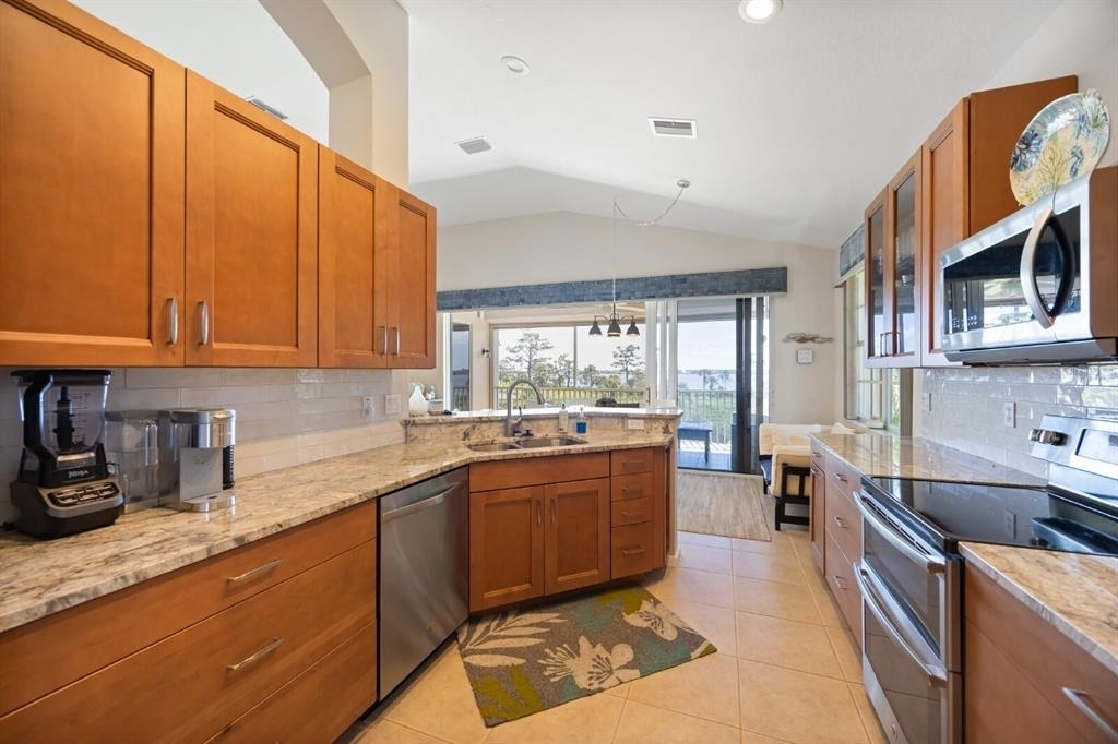 4604 Club Drive - Photo 13