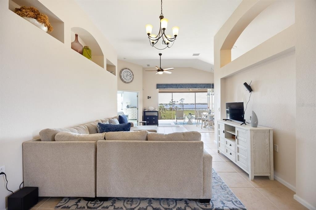 4604 Club Drive - Photo 8