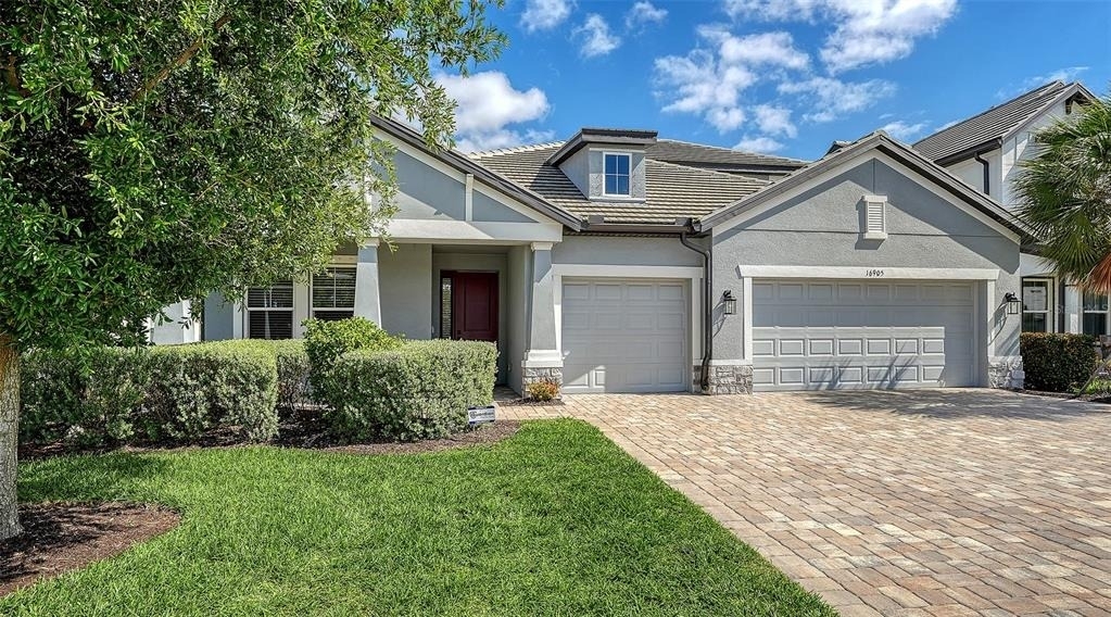 16905 Sweetwater Village Drive - Photo 0