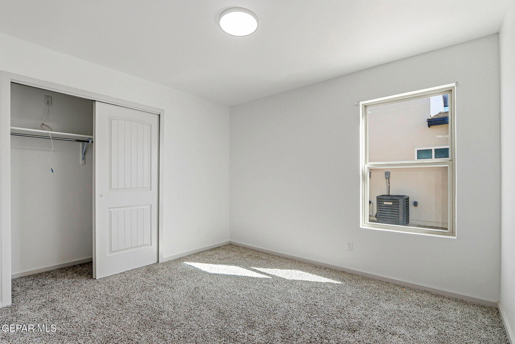 1173 Summer Rain Street - Photo 9