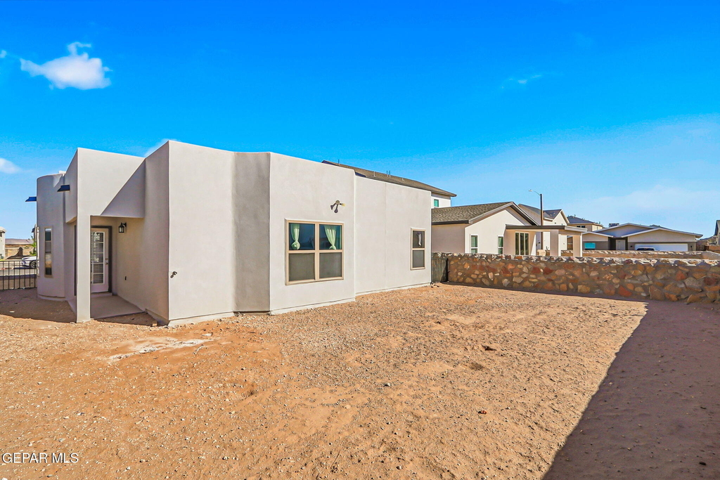 1173 Summer Rain Street - Photo 17