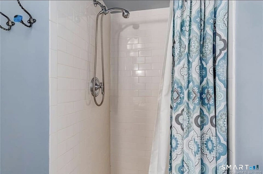127 Englewood Avenue - Photo 10