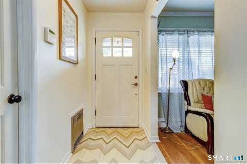 127 Englewood Avenue - Photo 13