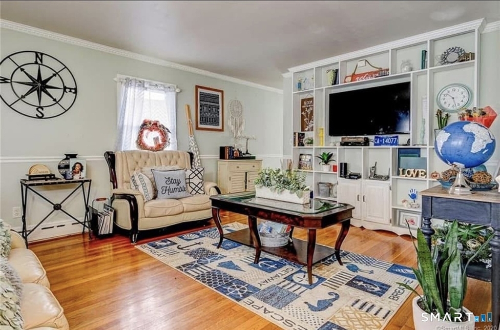 127 Englewood Avenue - Photo 1