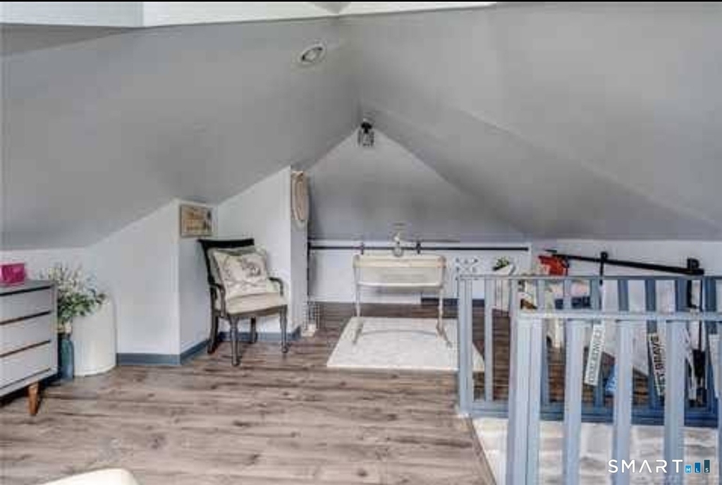 127 Englewood Avenue - Photo 15