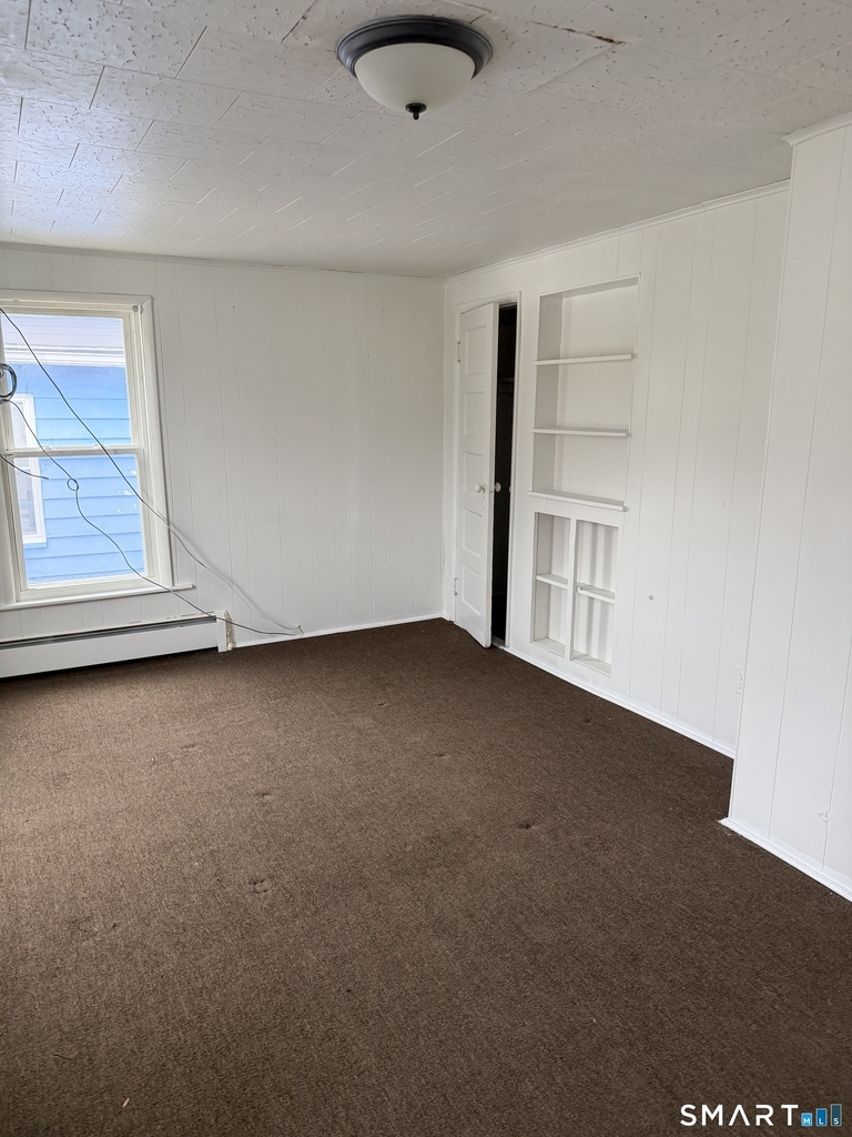 33 Pilgrim Avenue - Photo 3