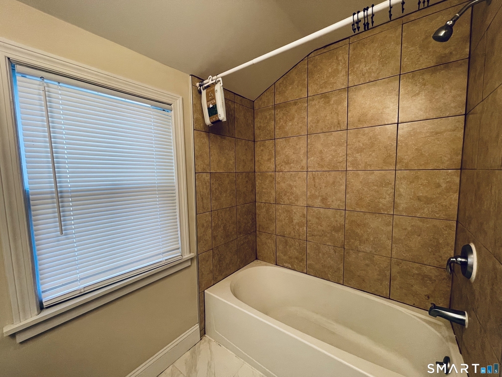 194 Washington Avenue - Photo 5