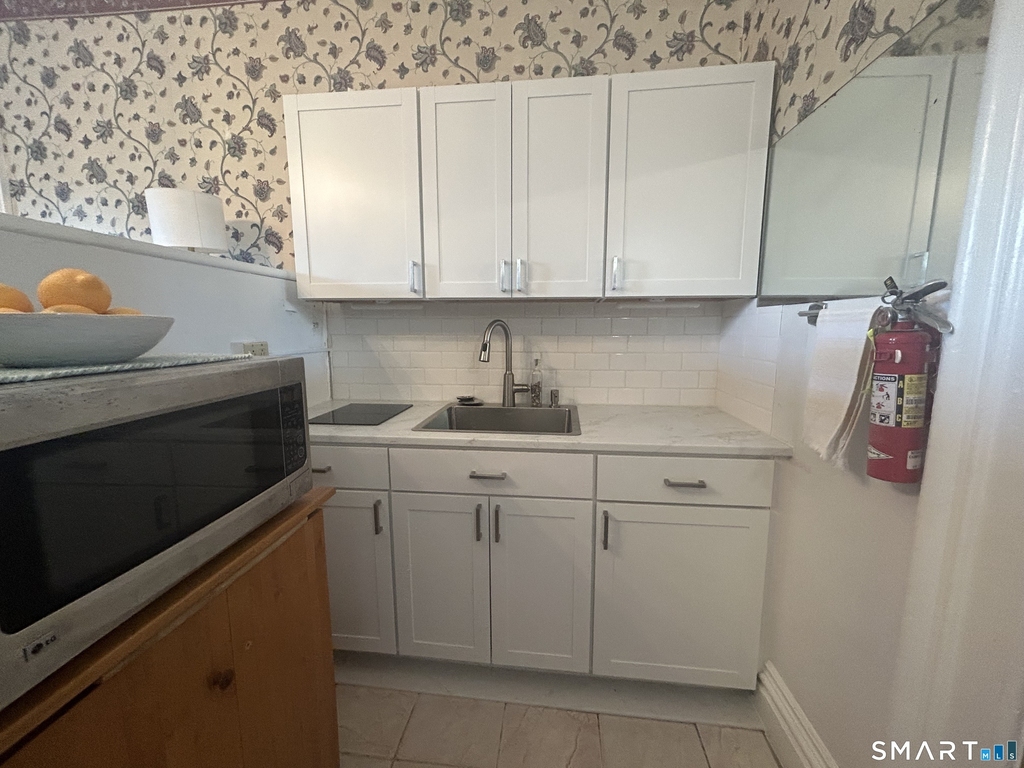 40 Franklin Street - Photo 1