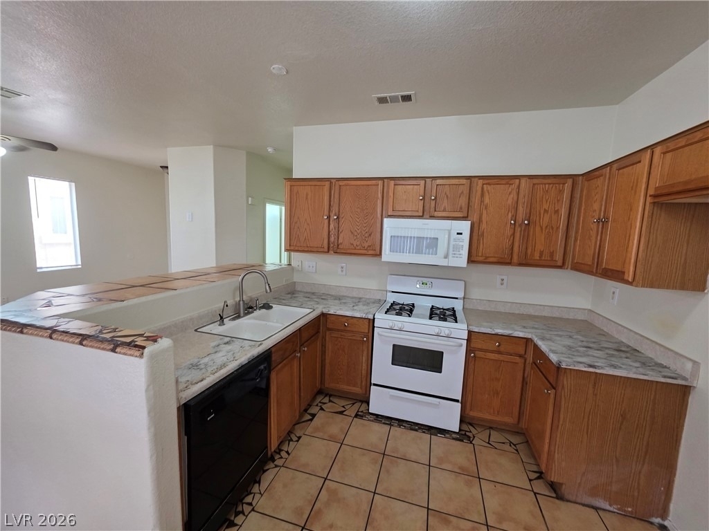 2506 Lady Elizabeth Court - Photo 45