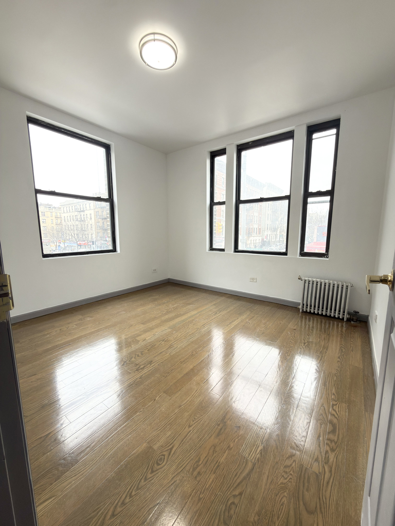 600 West 186th Street - Photo 0