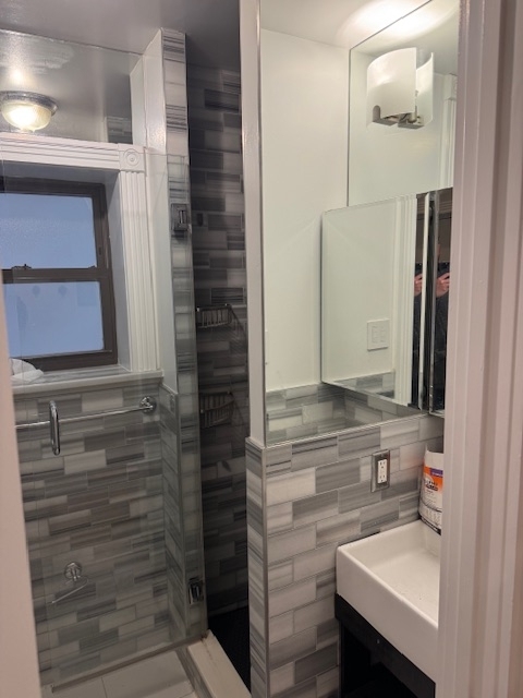 246 Mott Street - Photo 17