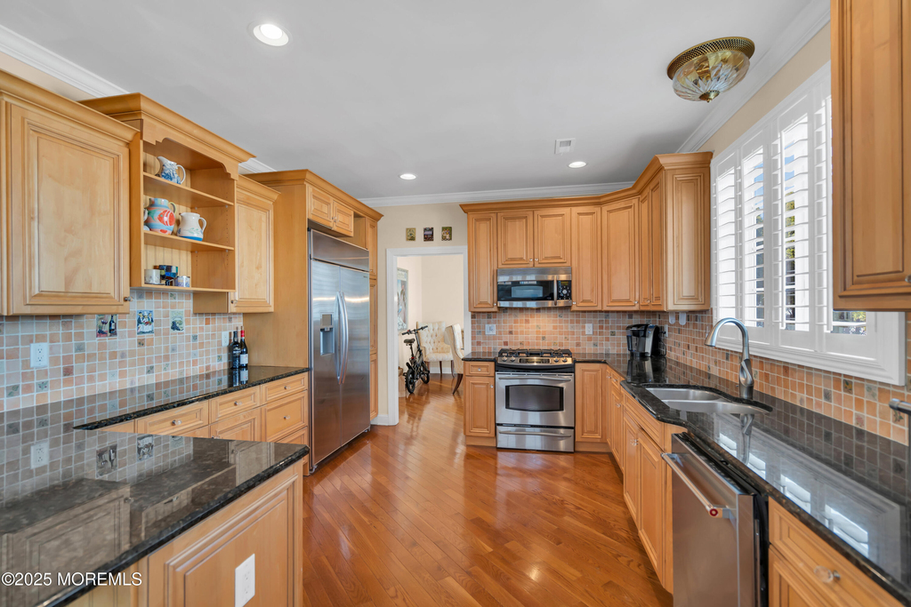 106 2nd Avenue - Photo 10