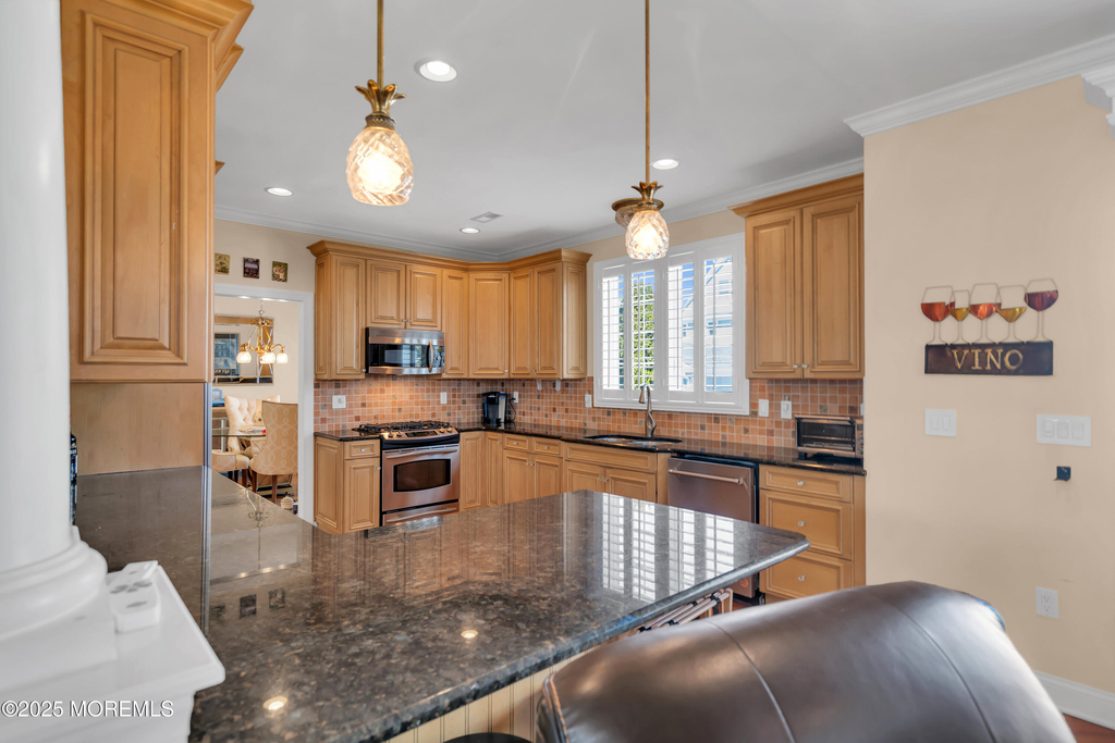 106 2nd Avenue - Photo 9